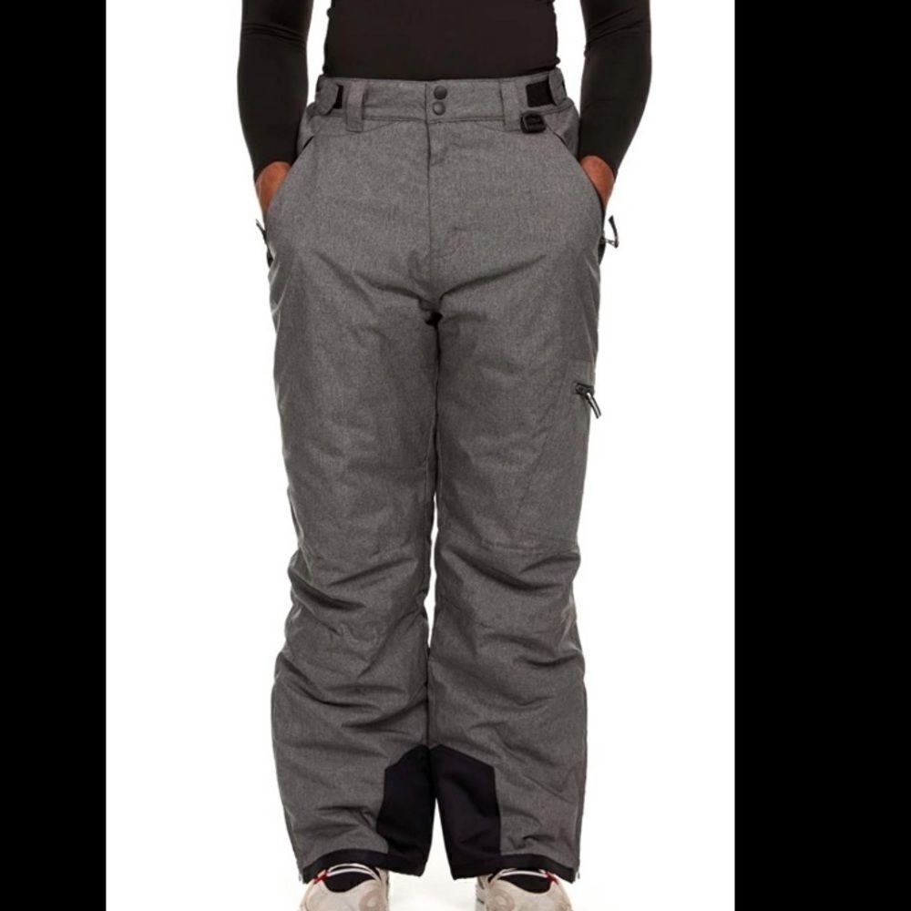 NWT Arctic Quest snow pants. Large